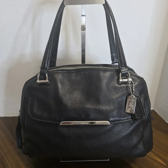 Coach Madison Georgie Satchel in black leather - Picture 9 of 15